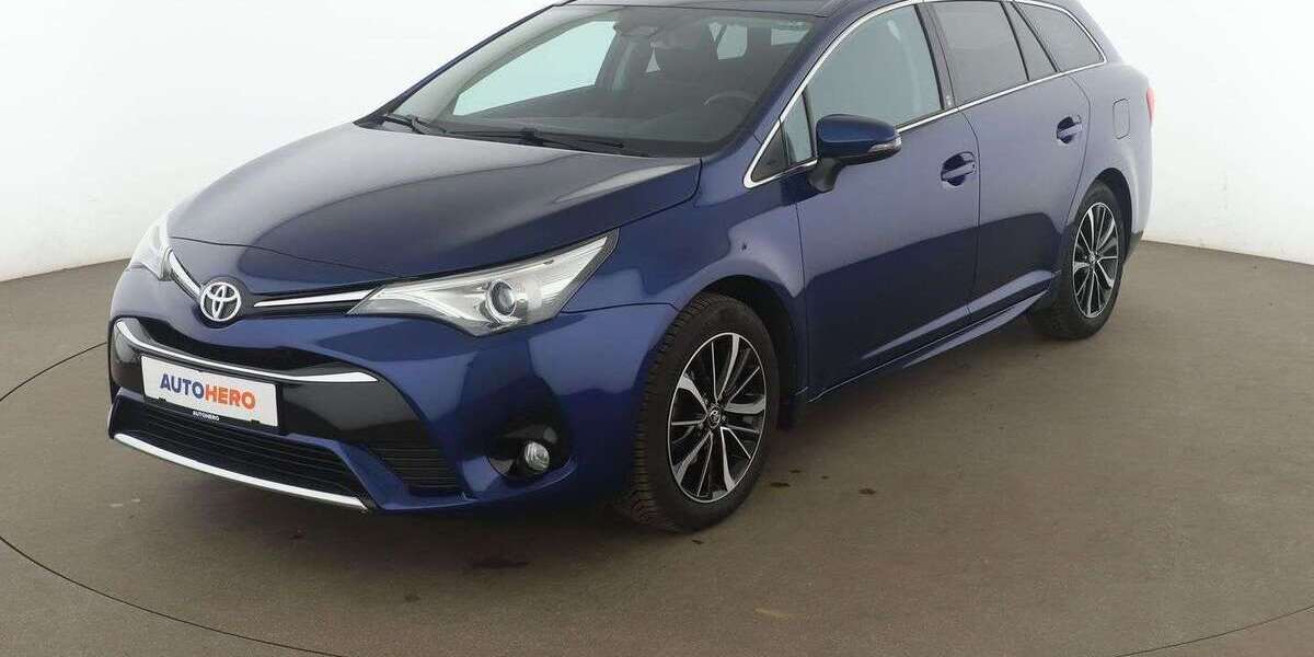 Toyota Avensis 69.035 km 18.660 &euro; Laatzen 30880