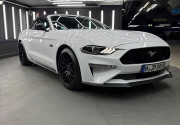 Ford Mustang 27.000 km 43.900 &euro; München 81675