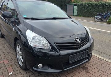 Toyota Verso 145.000 km 9.800 &euro; Oftersheim 68723