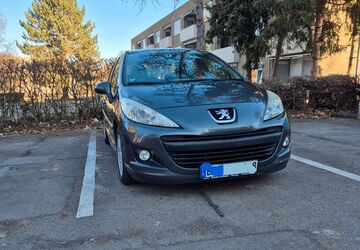 Peugeot 207 164.000 km 2.200 &euro; Böblingen 71034