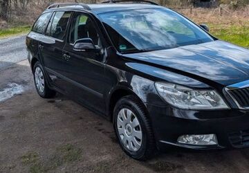 Skoda Octavia 220.100 km 5.100 &euro; Scheeßel 27383