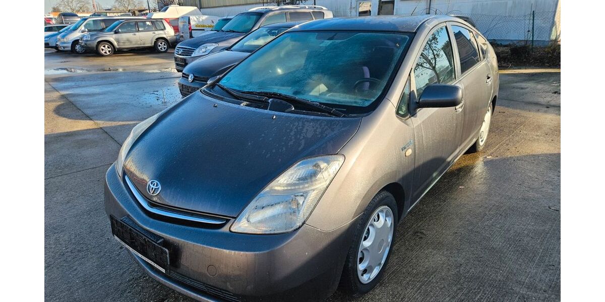 Toyota Prius 178.000 km 3.800 &euro; Bruchsal 76646