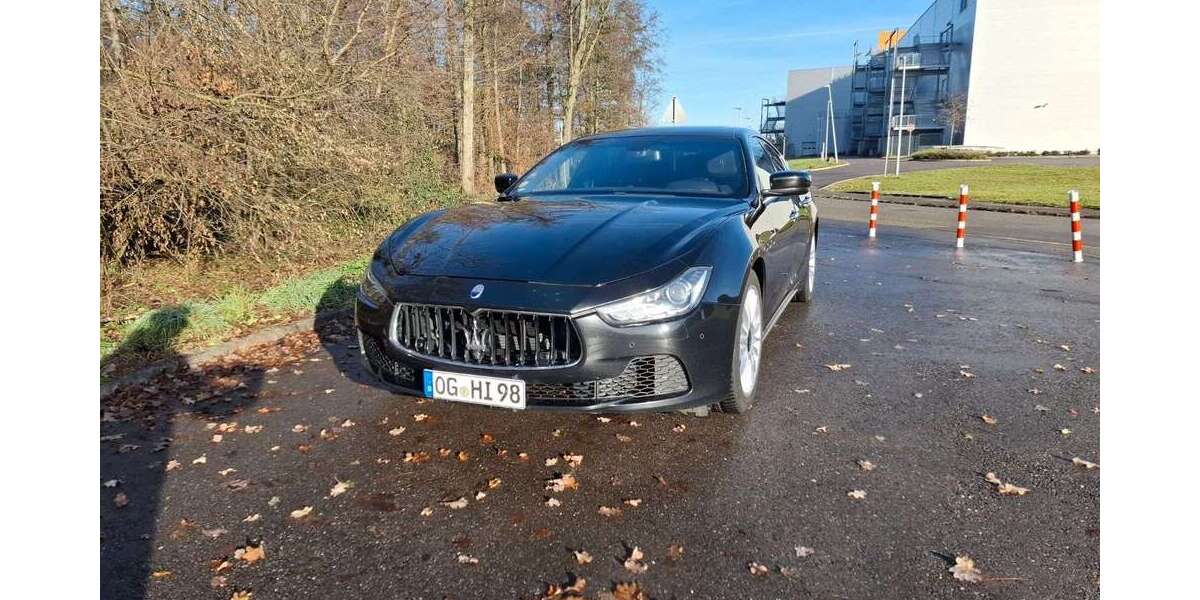 Maserati Ghibli 132.500 km 29.900 &euro; RASTATT 76437