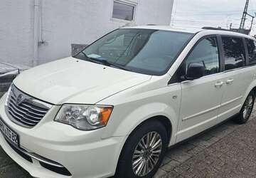 Lancia Voyager 305.000 km 4.999 &euro; Wilhelmshaven 26382