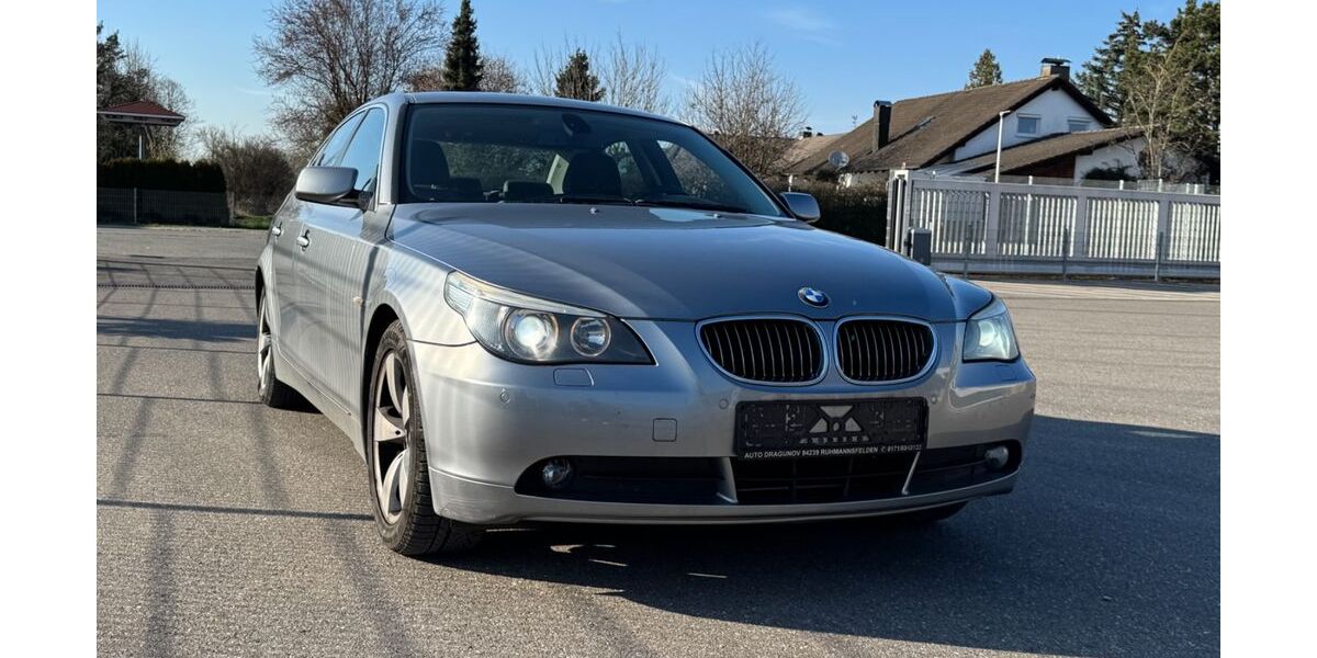 BMW 523 220.000 km 3.890 &euro; Meckenbeuren 88074