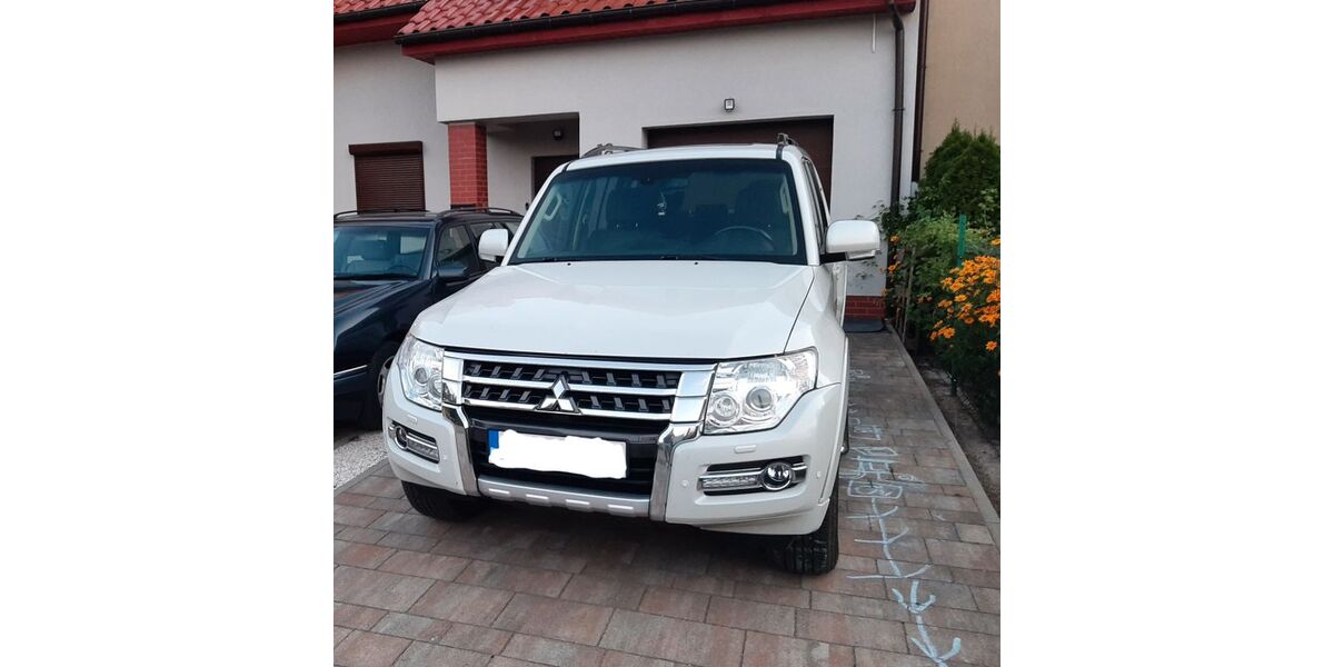 Mitsubishi Pajero 212.000 km 19.400 &euro; Szczecin 