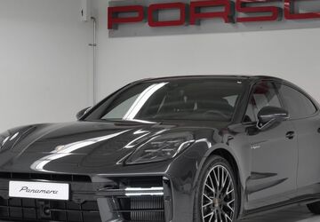 Porsche Panamera 5.000 km 147.890 &euro; Oldenburg 26123