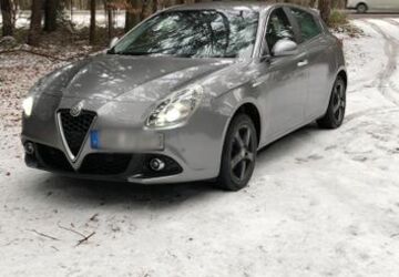 Alfa Romeo Giulietta 69.000 km 12.000 &euro; Weichering 86706