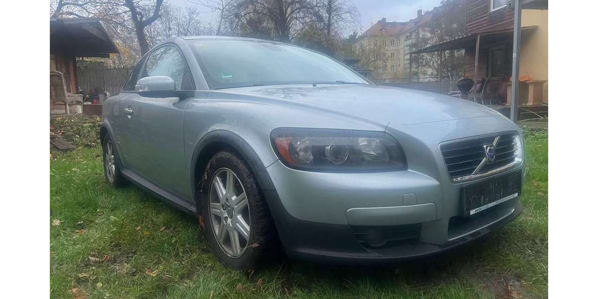 Volvo C30 166.000 km 3.499 &euro; Dresden 01187