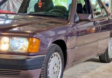 Mercedes-Benz 190 130.561 km 12.800 &euro; Rudolstadt 07407