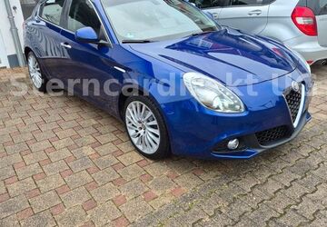 Alfa Romeo Giulietta 89.000 km 12.300 &euro; Lampertheim 68623