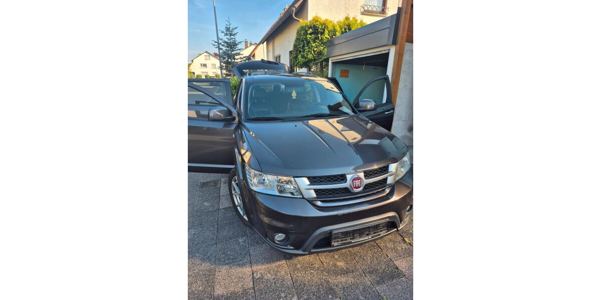 Fiat Freemont 145.300 km 8.500 &euro; Rülzheim 76761