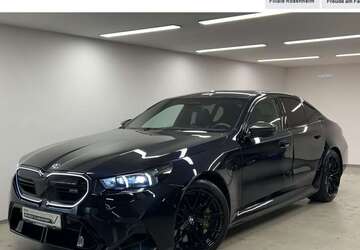BMW M5 5.386 km 136.850 &euro; Rosenheim 83026