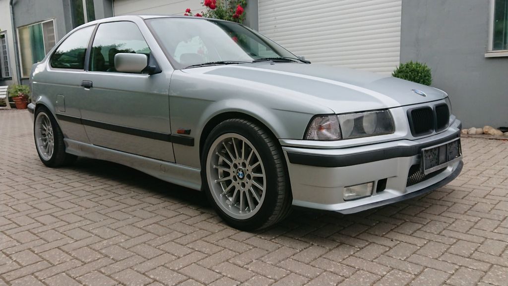 BMW 323 282.000 km 6.900 &euro; Bedesbach 66885