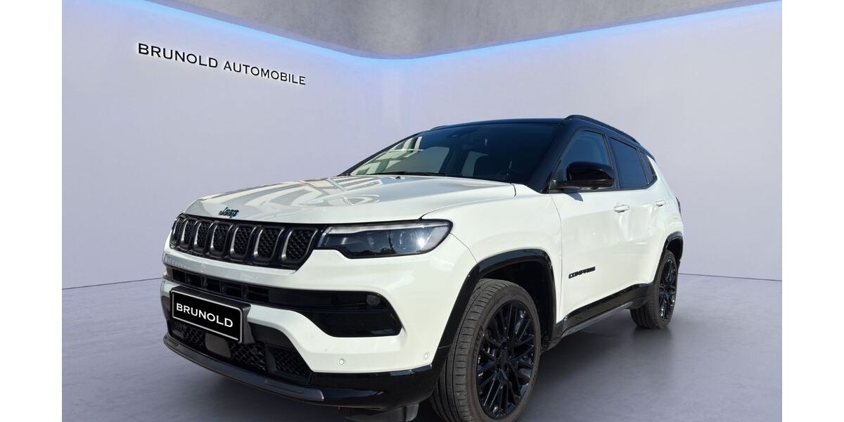 Jeep Compass 29.300 km 28.900 &euro; Ulm 89081