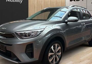 Kia Stonic 15.153 km 17.990 &euro; Quakenbrück 49610