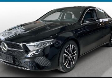 Mercedes-Benz A 180 9.900 km 32.340 &euro; Passau 94034