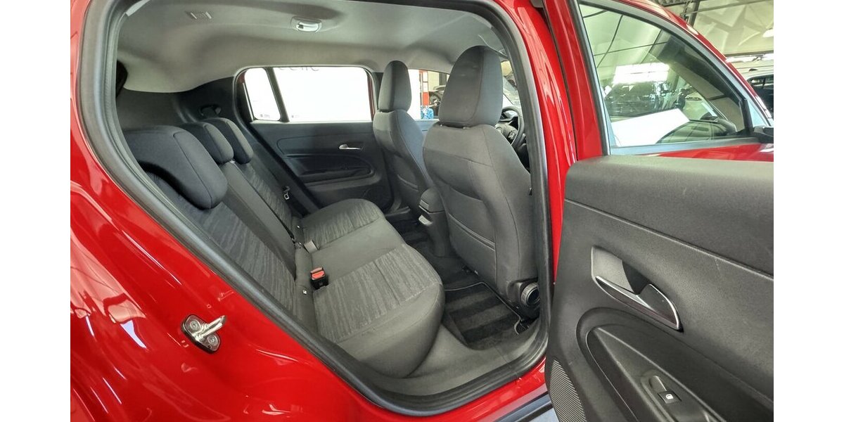 Jeep Avenger Elektro Longitude 54 kWh Navigation 24.400 km 19.790 &euro; Lich 35423