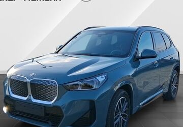 BMW iX1 3.000 km 49.490 &euro; Bünde 32257