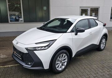 Toyota C-HR 1.050 km 28.680 &euro; Werdohl 58791
