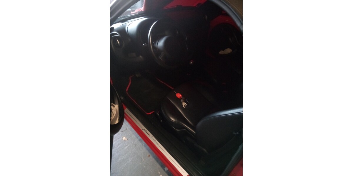 Ford Streetka 63.000 km 10.500 &euro; Merzenich 52399