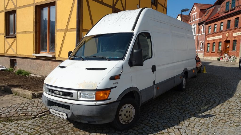 IVECO Massif 306.881 km 4.995 &euro; Jena 07749