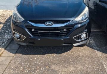 Hyundai ix35 128.000 km 9.900 &euro; Neustadt 67434