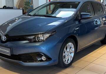 Toyota Auris 40.495 km 17.500 &euro; Bruchsal 76646