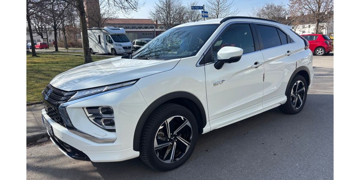Mitsubishi Eclipse Cross 77.000 km 22.999 &euro; München 81917
