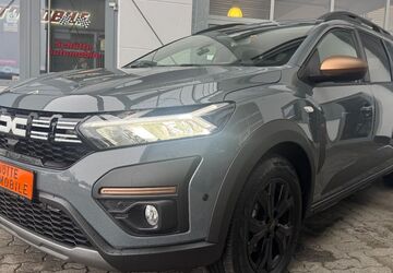 Dacia Jogger 10.700 km 22.490 &euro; Winterberg 59955