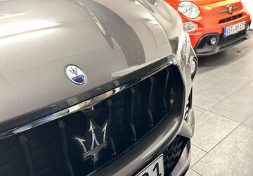 Maserati Levante 15.200 km 81.400 &euro; Bad Zwischenahn 26160