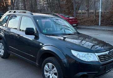Subaru Forester 172.500 km 9.999 &euro; Böblingen 71032