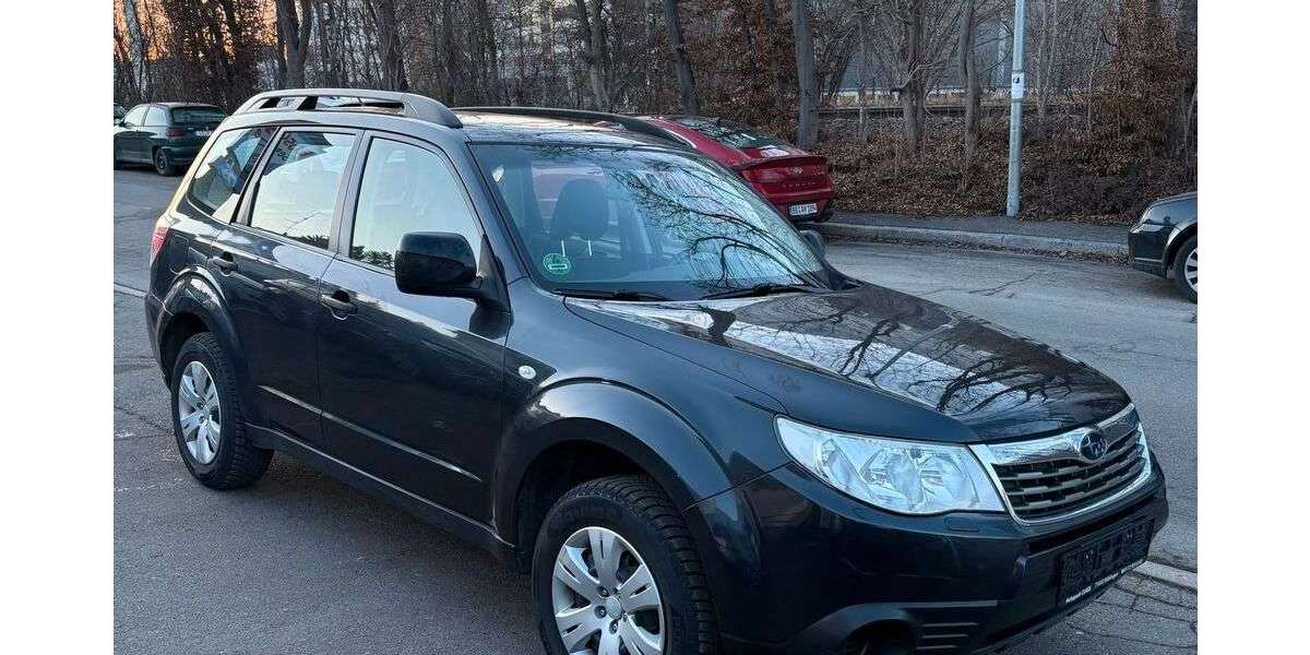 Subaru Forester 172.500 km 9.999 &euro; Böblingen 71032