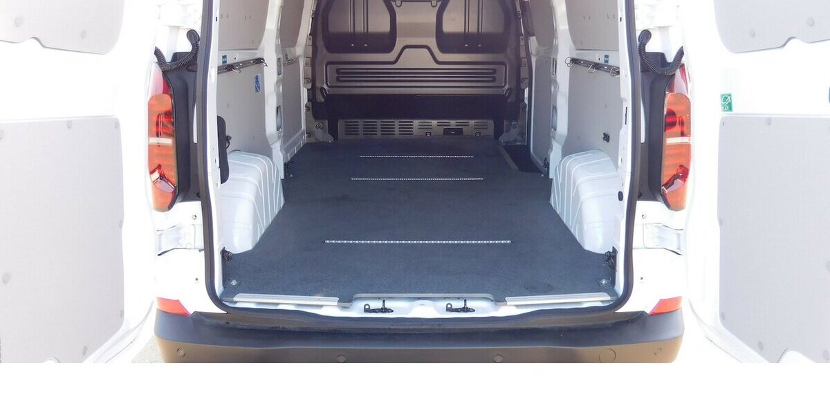 VW T7 Transporter 2.0 Lang TDI 3Sitze Navi Klima 12.200 km 32.990 &euro; Vordorf 38533