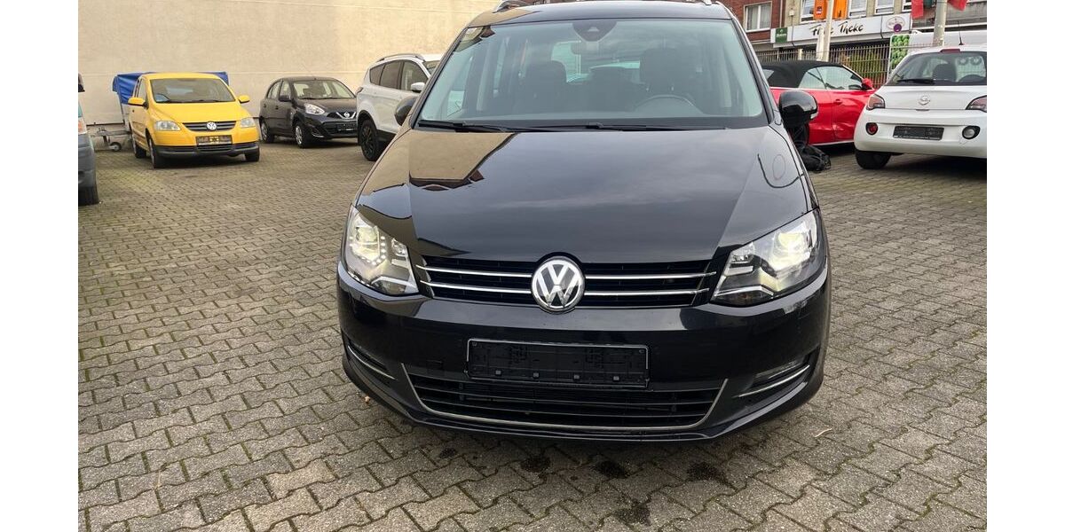 VW Sharan 217.000 km 16.900 &euro; Duisburg 47057