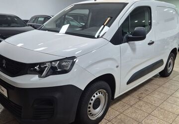 Peugeot Partner 77.982 km 8.999 &euro; Selm 59379