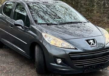 Peugeot 207 73.000 km 5.499 &euro; Limburg - Eschhofen 65552