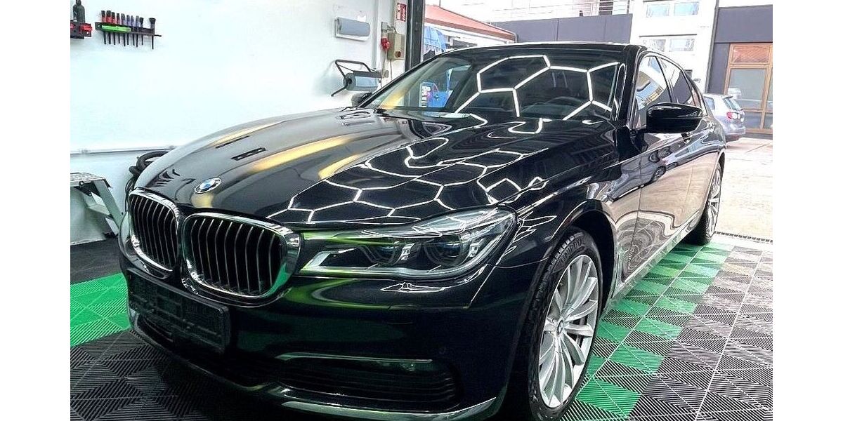 BMW 740 167.900 km 31.990 &euro; Ochsenfurt 97199