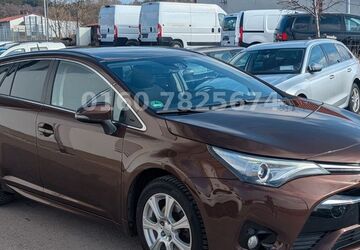 Toyota Avensis 128.900 km 11.990 &euro; Lachen 87760