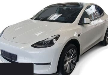 Tesla Model Y 40.948 km 34.400 &euro; Obertraubling 93083