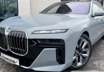 BMW i7 2.100 km 117.000 &euro; Essen 45134