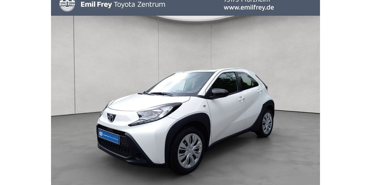 Toyota Aygo (X) 2.500 km 19.630 &euro; Pforzheim 75179