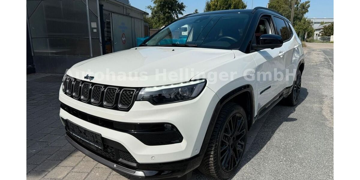 Jeep Compass 11.887 km 39.900 &euro; Schwaig 85445