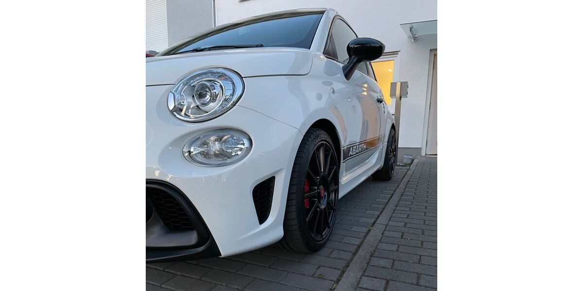 Abarth 595 28.000 km 24.700 &euro; Ludwigshafen 67071