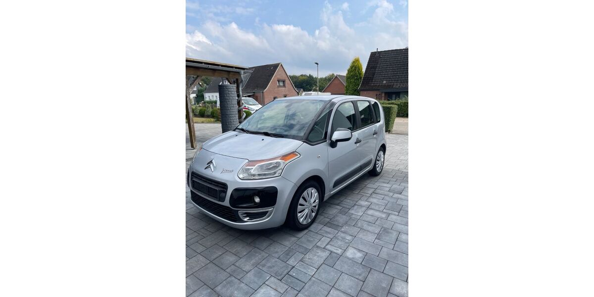 Citroen C3 Picasso 90.000 km 4.999 &euro; Lübeck 23569