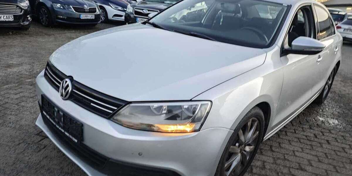 VW Jetta 212.000 km 2.950 &euro; Kiel 24145