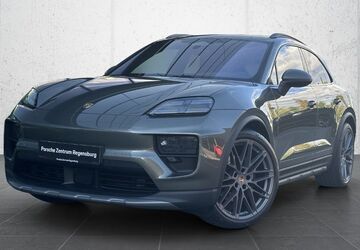 Porsche Macan 8.000 km 108.900 &euro; Regensburg 93055