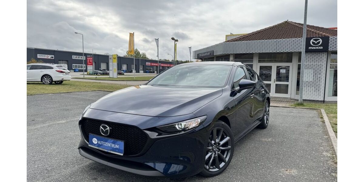 Mazda 3 7.689 km 24.990 &euro; Wismar 23970