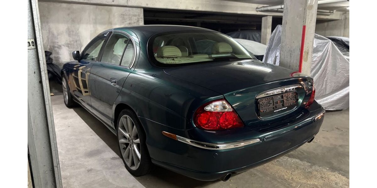 Jaguar S-Type 96.500 km 14.900 &euro; Bamberg 96050