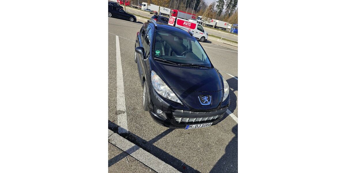 Peugeot 207 98.627 km 3.950 &euro; Wermelskirchen 42929